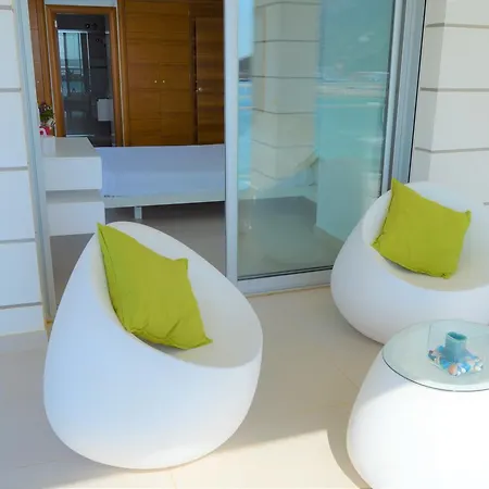 Baupres Luxurious Front Line In Apartment *